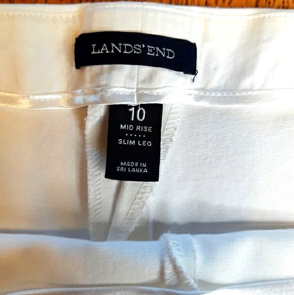 Lands' End - Mid Rise - Slim Leg White Pants Sz 10 - Picture 6 of 8